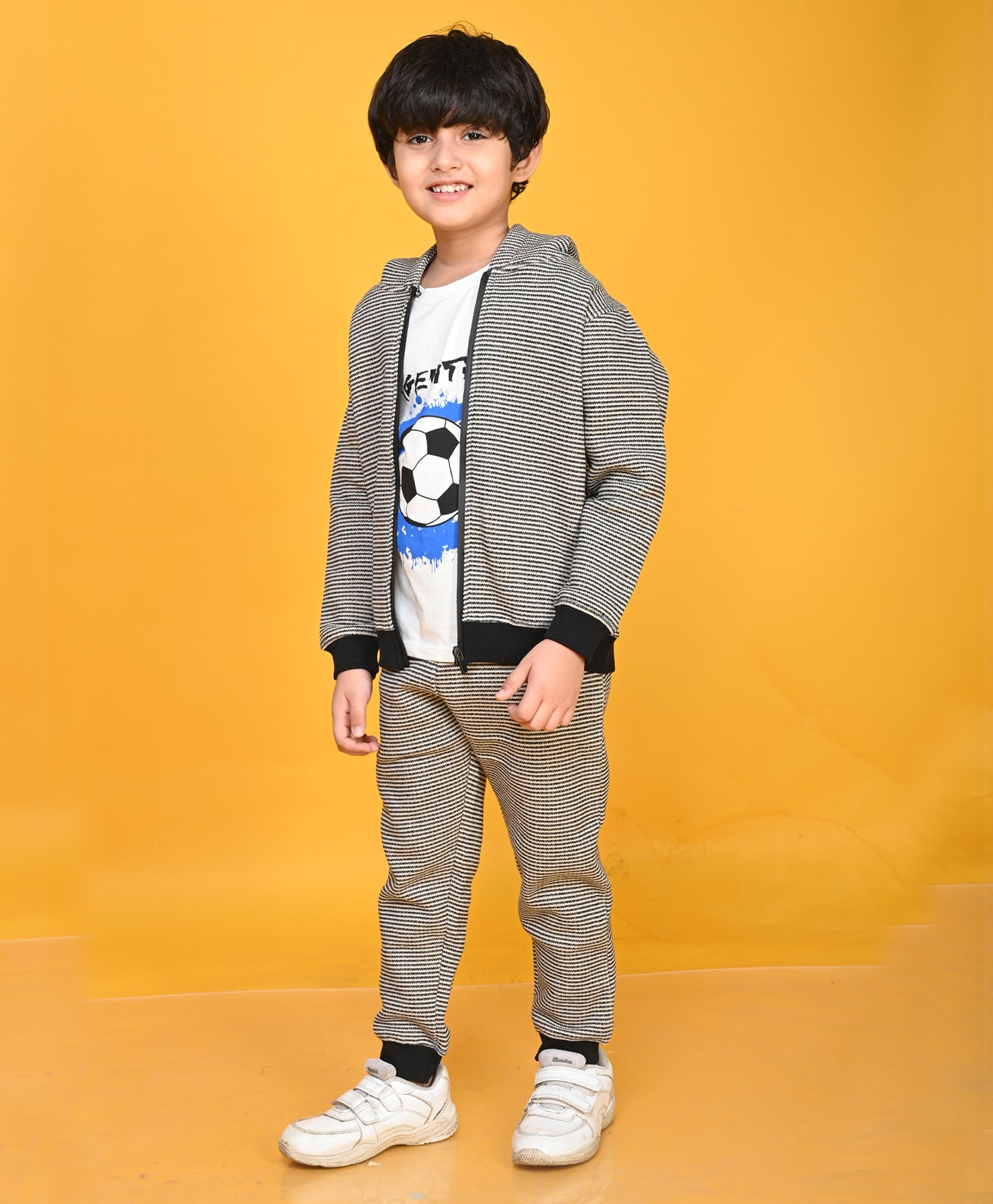 BLACK BEIGE KNITTED BOYS HOODIE JOGGER SET - BLACK