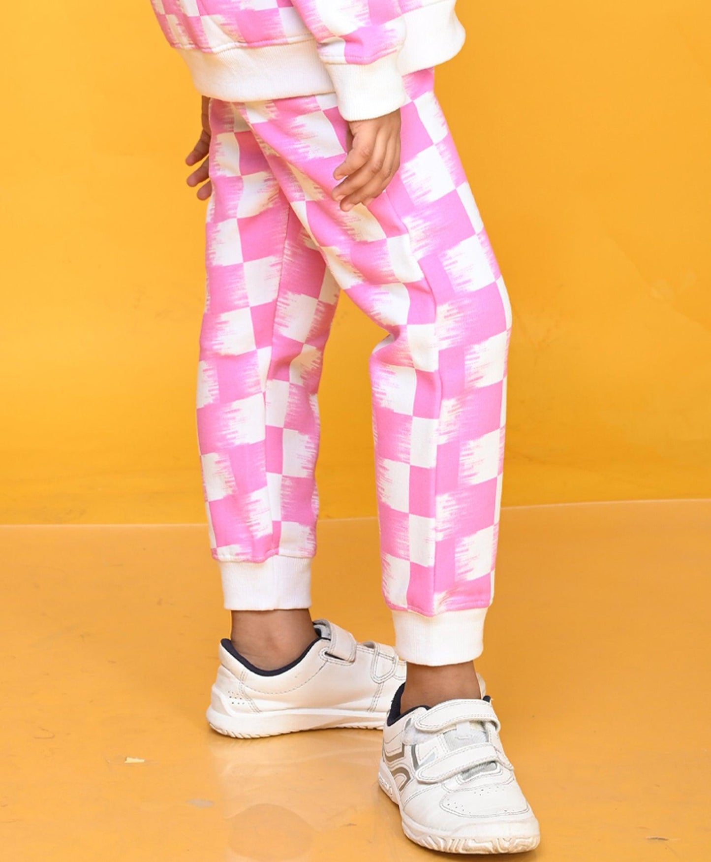 PINK CHECK GIRLS FLEECE JOGGER - PINK - Anthrilo 