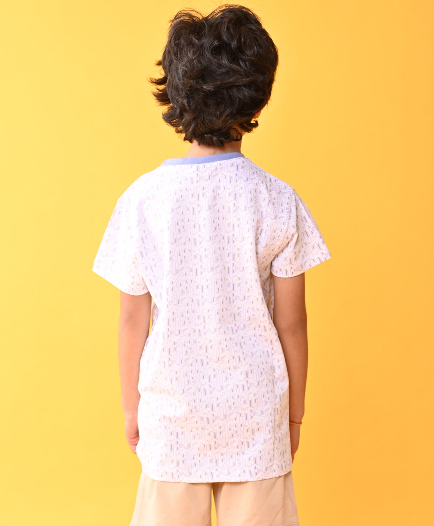 WHITE ZIG ZAG BLUE RIB SHORT SLEEVE BOYS T-SHIRT - WHITE