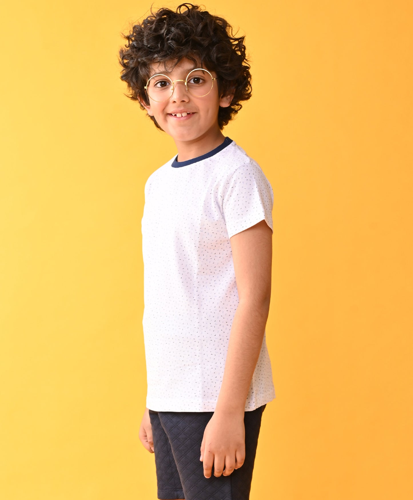 WHITE DOTTED NAVY RIB SHORT SLEEVE BOYS T-SHIRT - WHITE