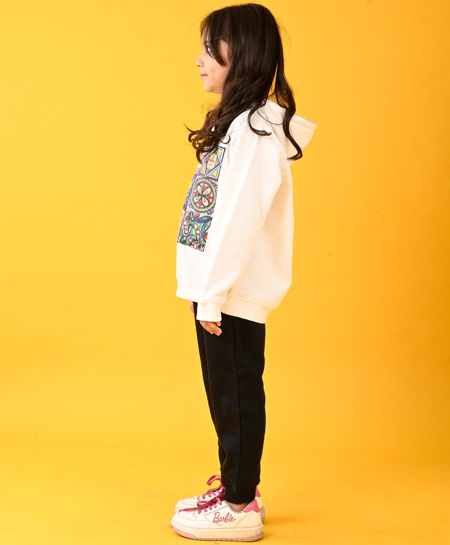 LEMON VIBES FLEECE GIRLS HOODIE AND BLACK JOGGER SET - WHITE/BLACK