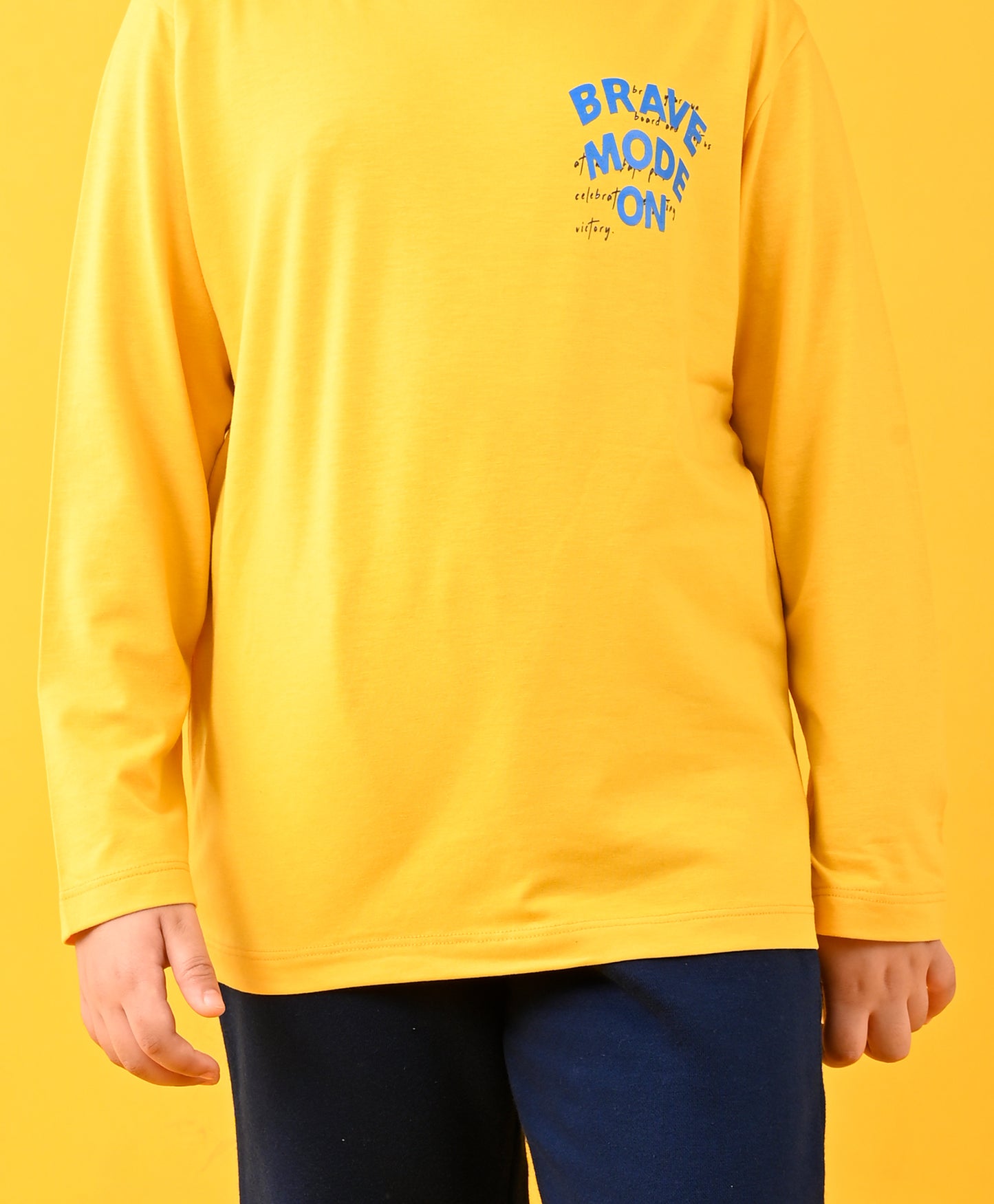 BRAVE MODE ON YELLOW T-SHIRT AND NAVY FLEECE JOGGER SET  - YELLOW / NAVY