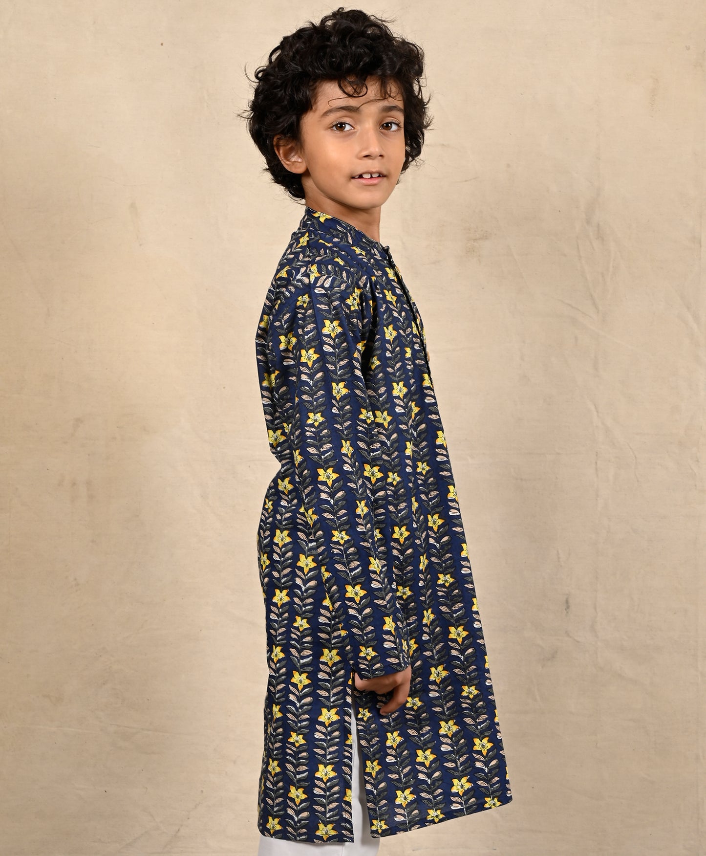 FESTIVE BLUE FLORAL PRINT PURE COTTON KURTA - BLUE