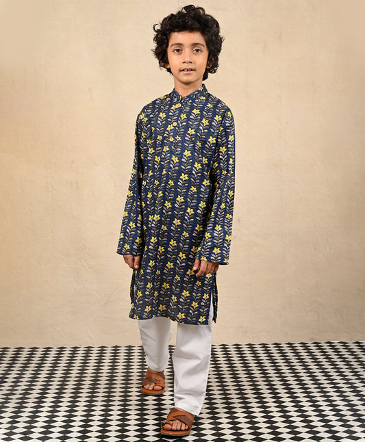 FESTIVE BLUE FLORAL PRINT PURE COTTON KURTA PYJAMA SET - BLUE/WHITE