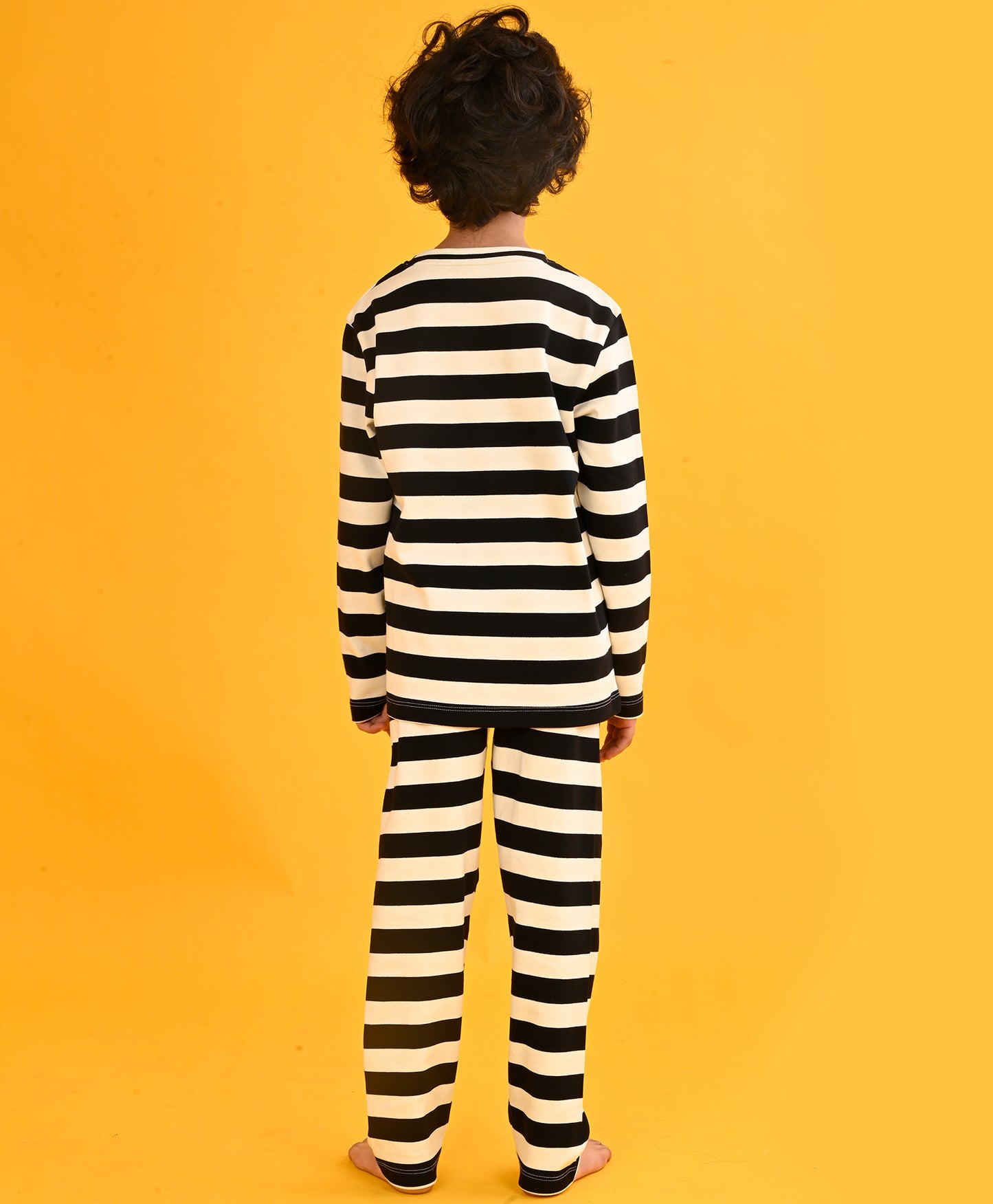 GROWING STRIPED LONG SLEEVES PYJAMA SET - BLACK/WHITE