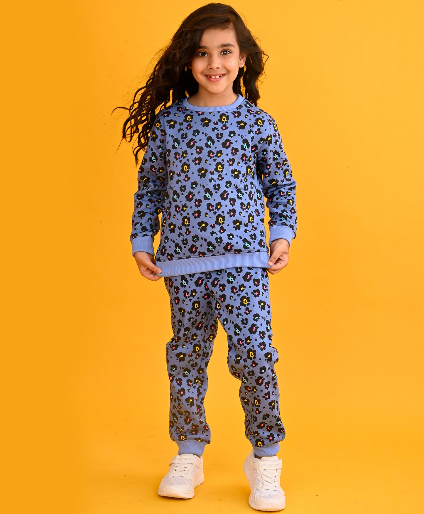 LEOPARD BLUE GIRLS FLEECE SWEATSHIRT JOGGER SET - BLUE