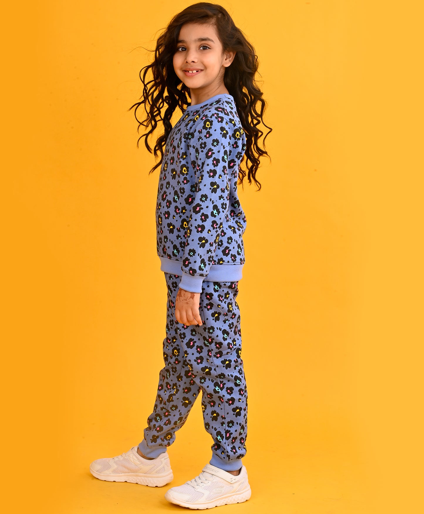 LEOPARD BLUE GIRLS FLEECE SWEATSHIRT JOGGER SET - BLUE