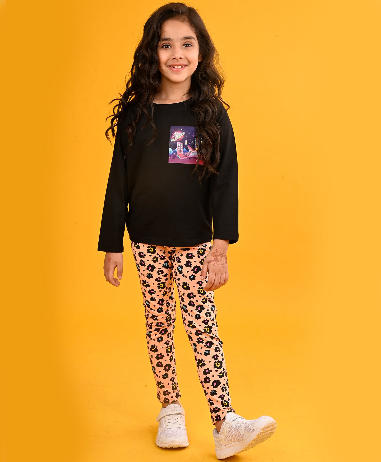 PLANET BLACK LONG SLEEVES GIRLS T-SHIRT LEOPARD PEACH LEGGING SET - BLACK/PEACH