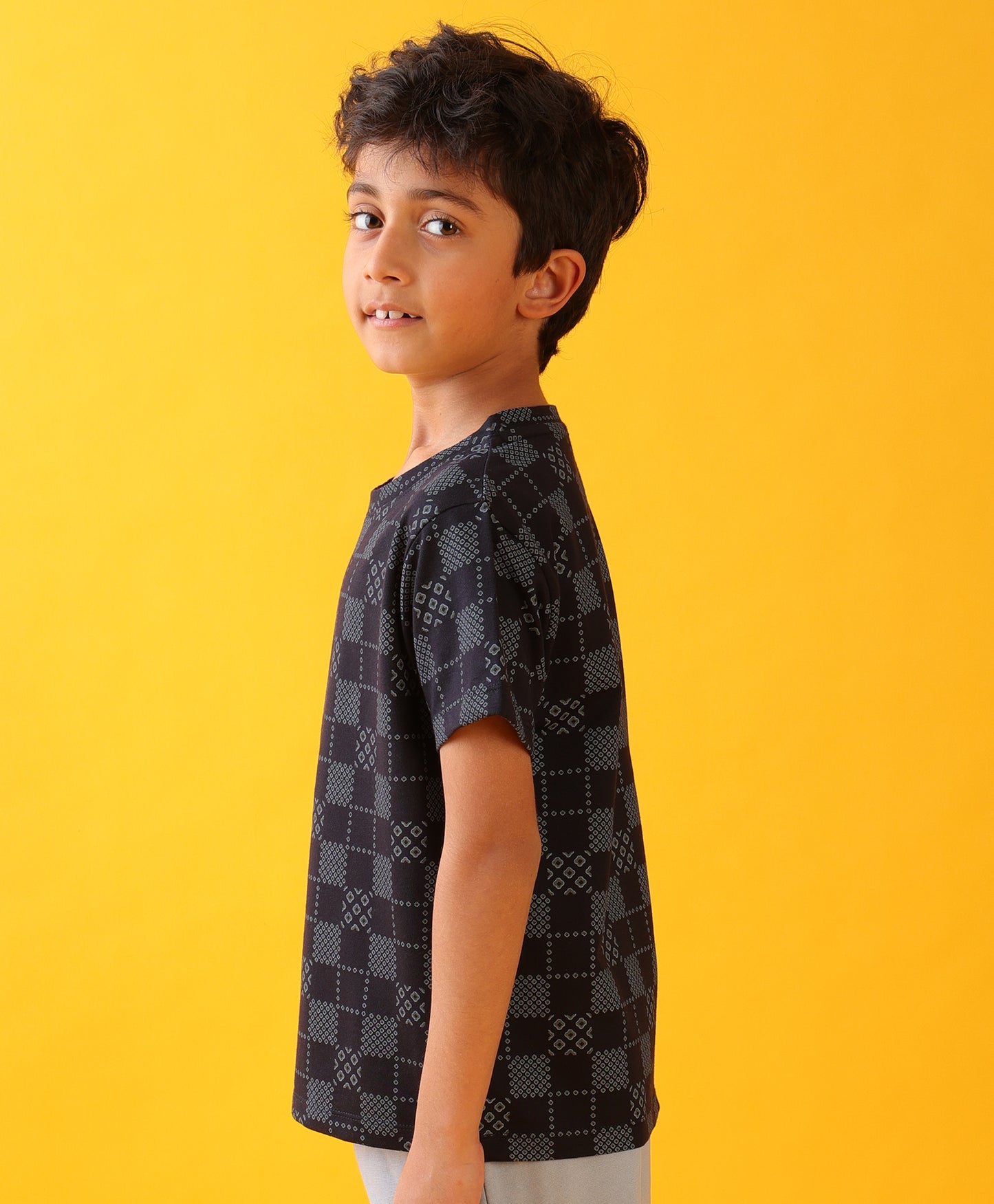 NAVY SUMMER CHECK BOYS SHORT SLEEVE T-SHIRT -NAVY