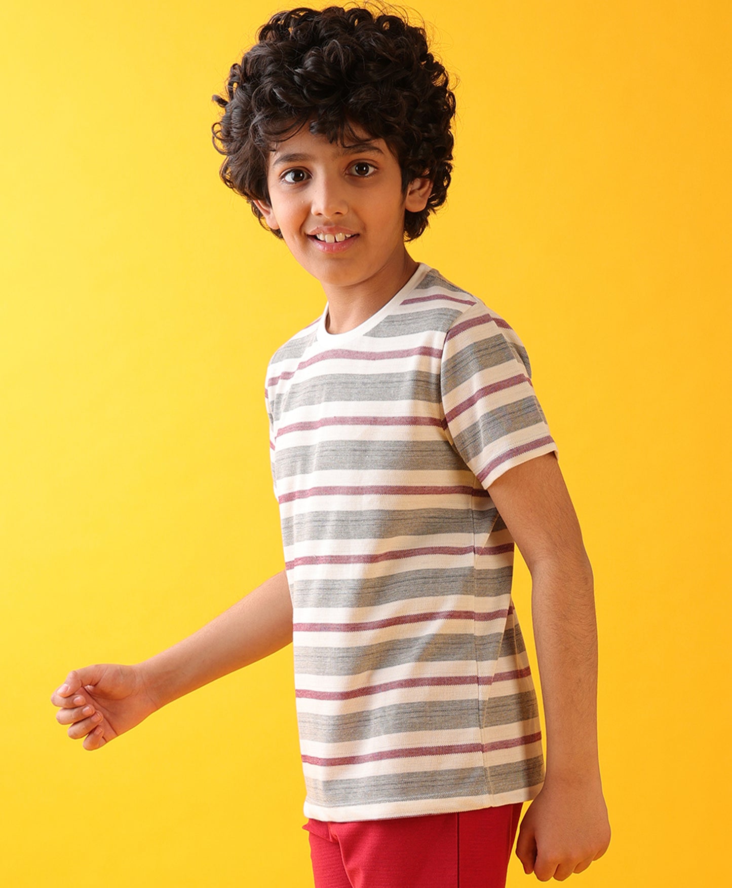 MEHROON WHITE STRIPED SHORT SLEEVE BOYS T-SHIRT - WHITE/MEHROON