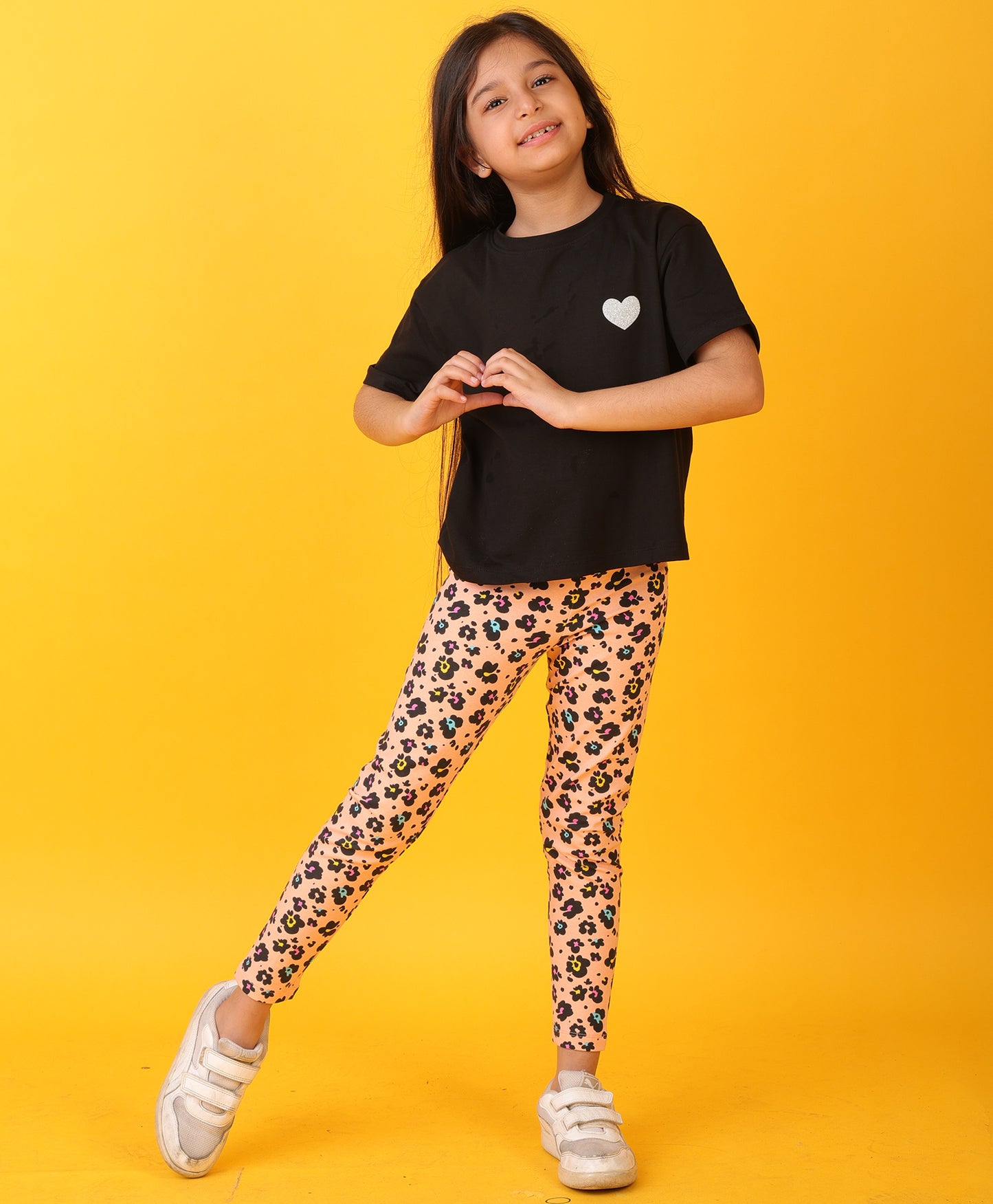 BLACK HEART LEOPARD PEACH LEGGING SET - BLACK/PEACH