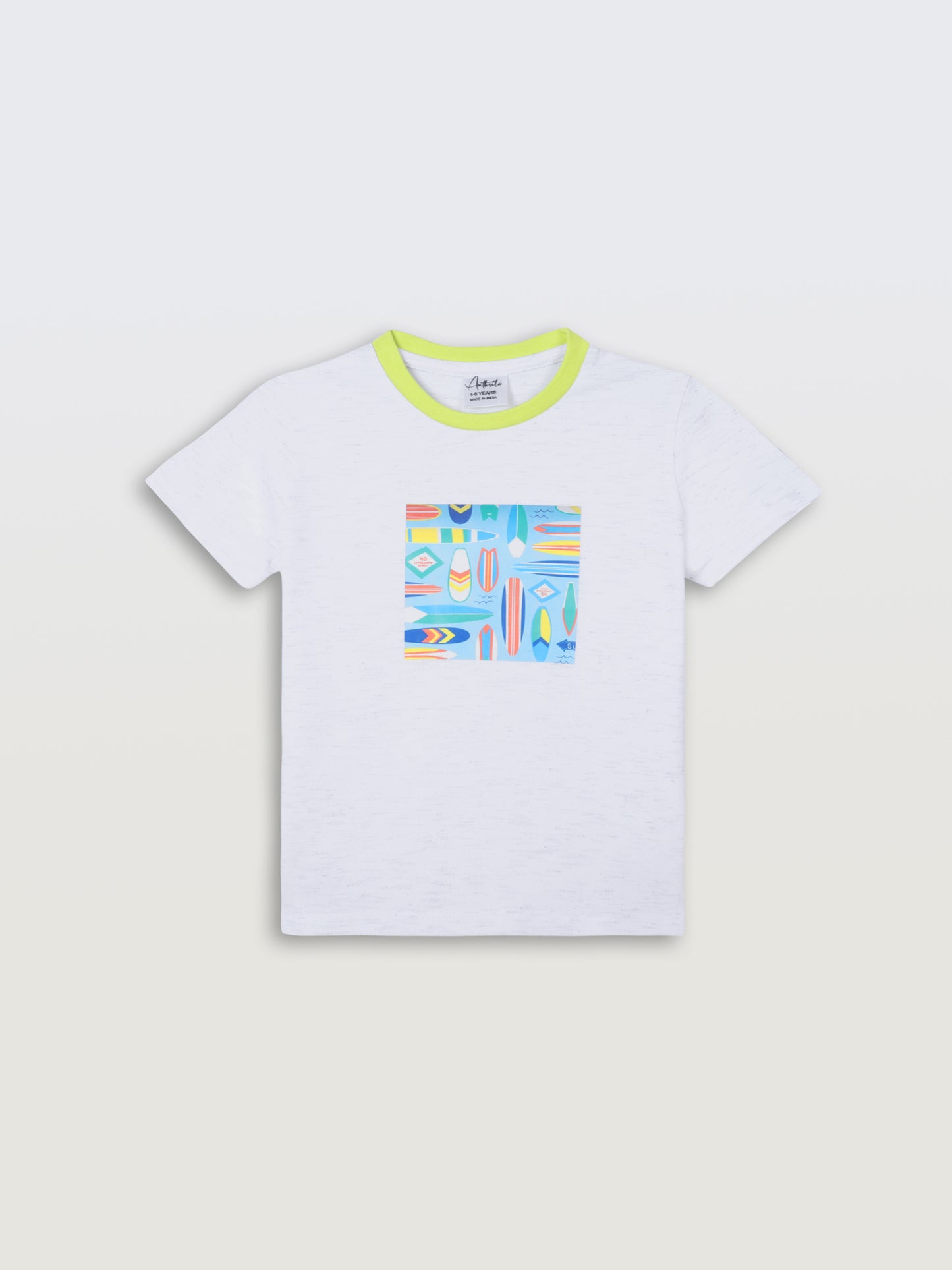 NO LIFEGUARD WHITE SHORT SLEEVE BOYS T-SHIRT - WHITE